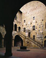 Návštěva s průvodcem a výlet do Santa Croce a muzeum Bargello