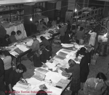 L'alluvione di Firenze: Gli Angeli del Fango alla Biblioteca Nazionale 